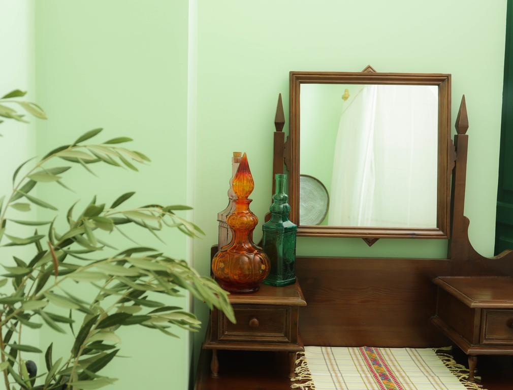 To Konatzi Tis Marikas Tzai Tou Yianni Guest House เกโต ดรายส์ ภายนอก รูปภาพ